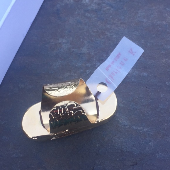 New Charlene K agate ring gold plated adjustable - Picture 7 of 8